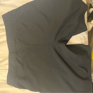 Pearl Izumi women’s mountain bike shorts